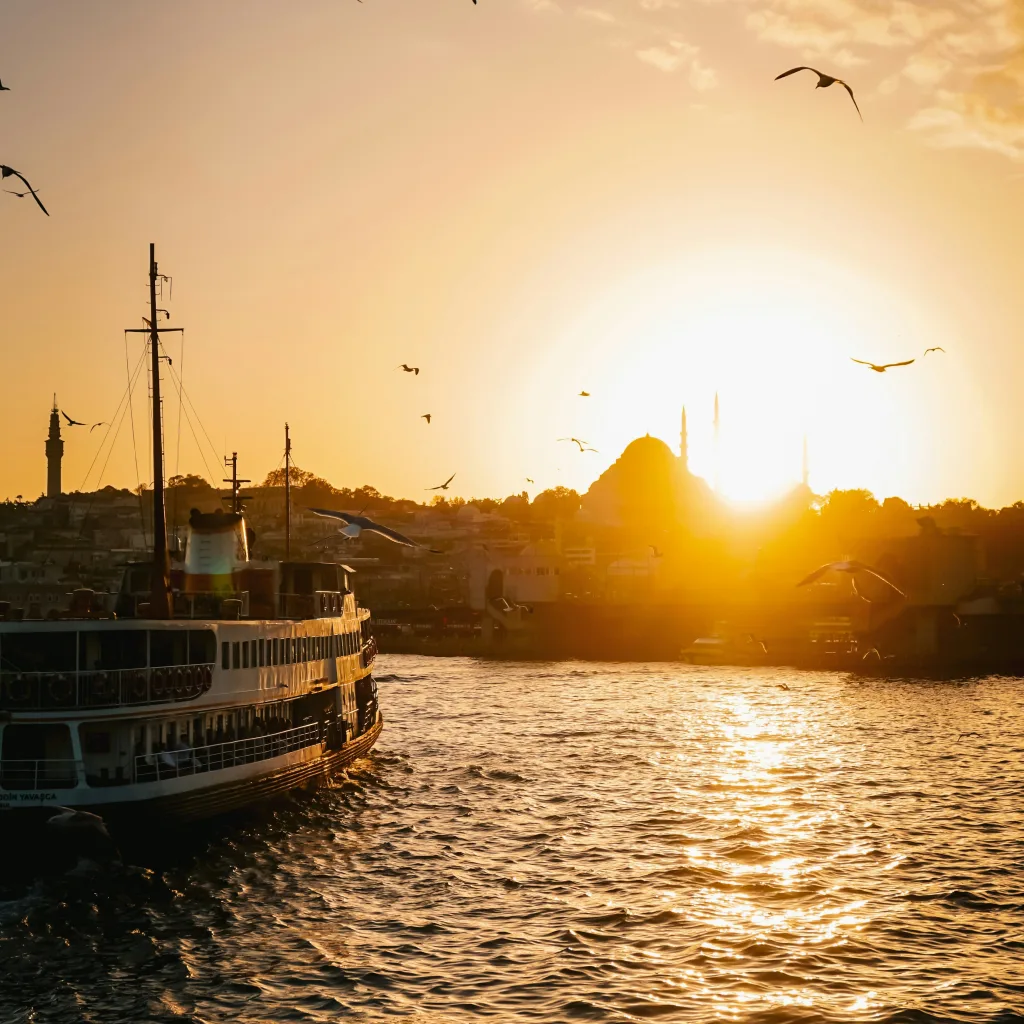 ebru-yilmaz-URH-n4Hzkh4-unsplash